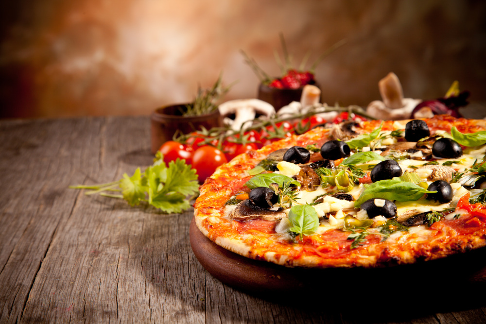 Czym się różni pizza Polska od pizzy włoskiej? Czym się różni pizza Polska od pizzy włoskiej?